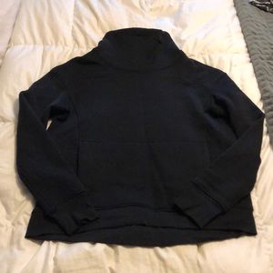 Lululemon Pullover Fleece Turtleneck